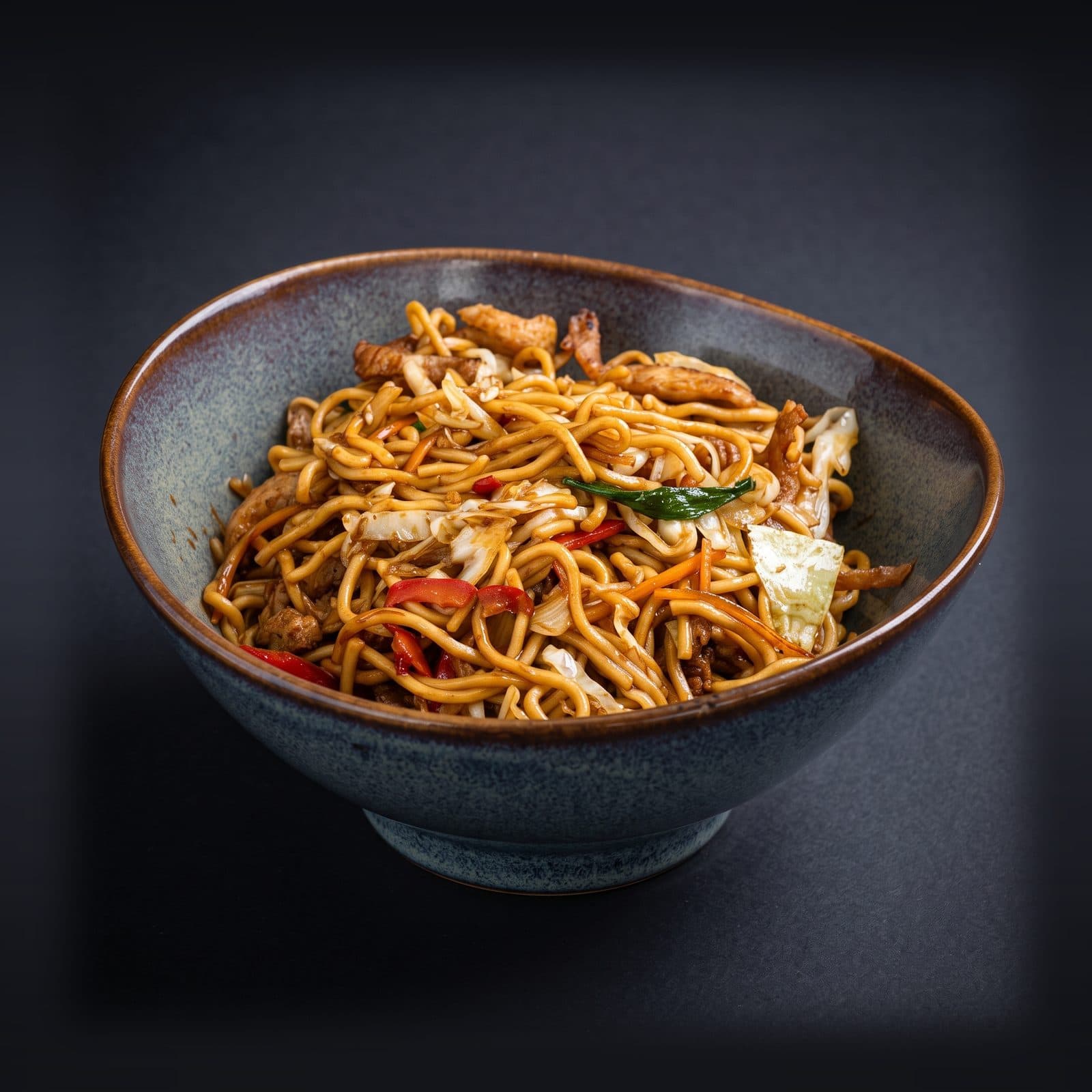 Sora Japanese Dining Bursa — Dana Etli Noodle, wok usulü